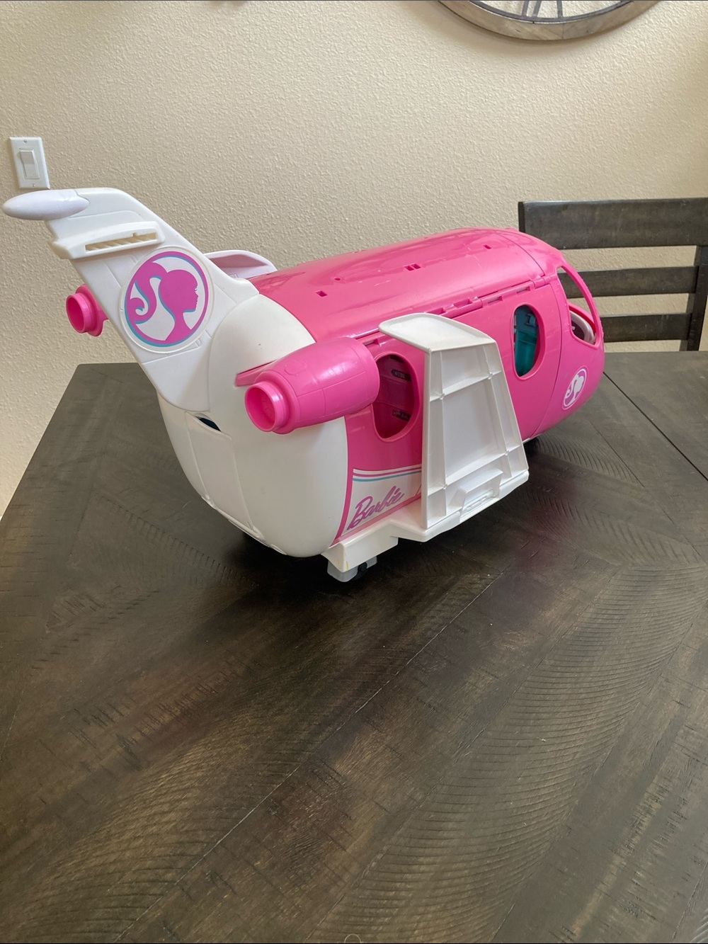 Barbie Hot Pink and White Dream Airplane - Picture 8 of 8